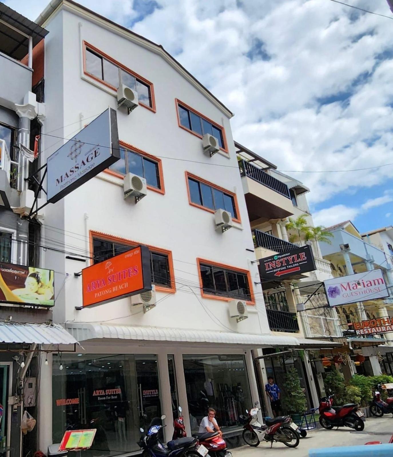 Arya Suites Patong Beach エクステリア 写真